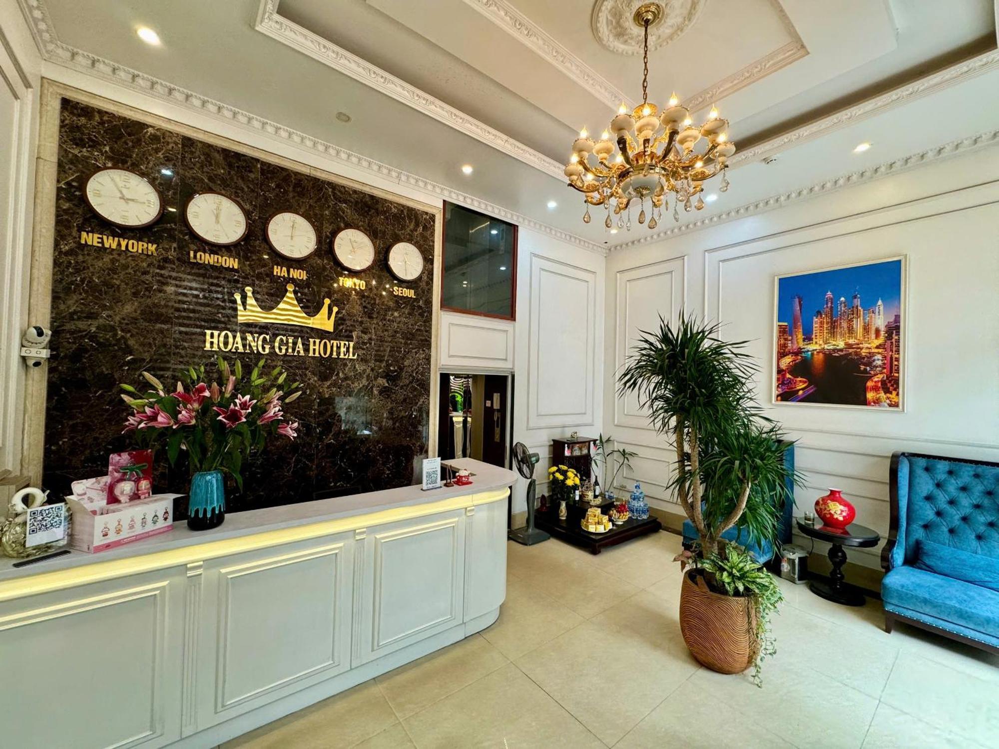 Hoang Gia Hotel Nhan Hoa Hanoi Exterior photo