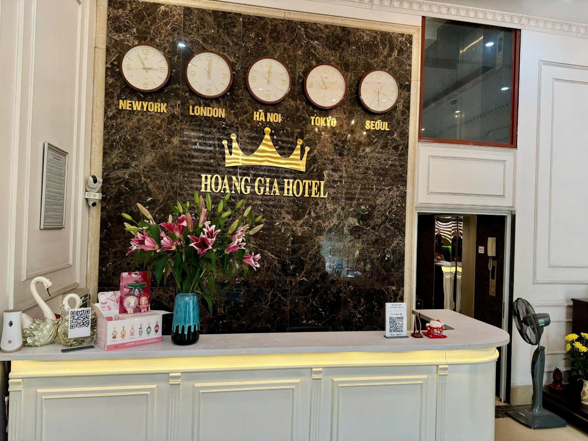 Hoang Gia Hotel Nhan Hoa Hanoi Exterior photo